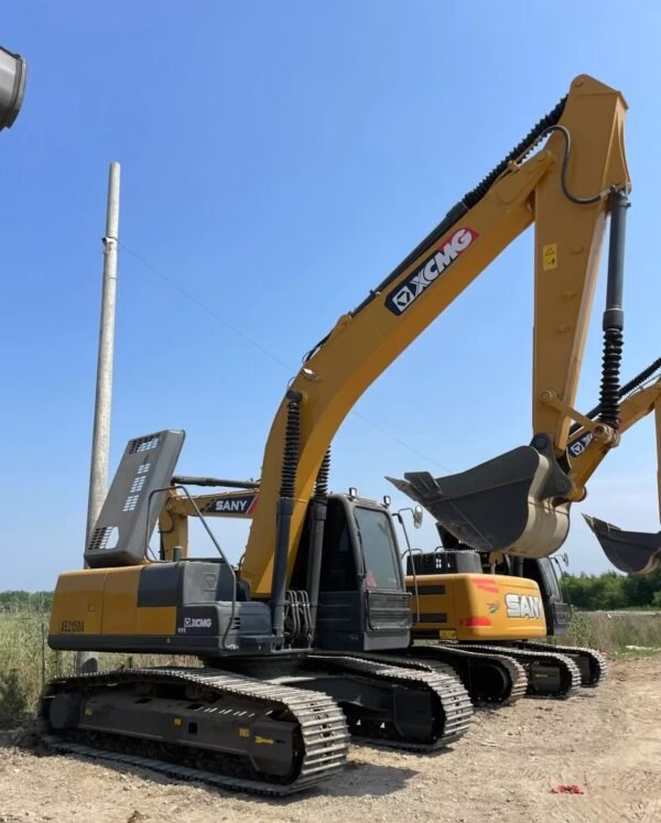 Refurbished crawler excavator XCMG215DA - Image 2