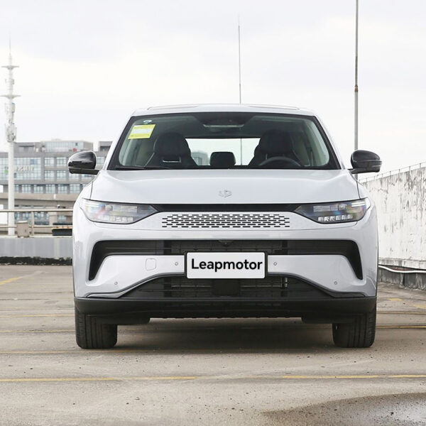 Leapmotor C11 2024 Extended Range 300 Smart edition - Image 2