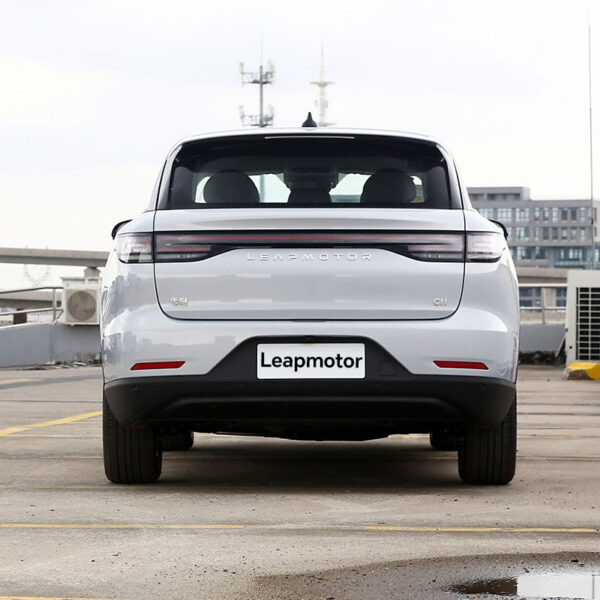 Leapmotor C11 2024 Extended Range 300 Smart edition - Image 4