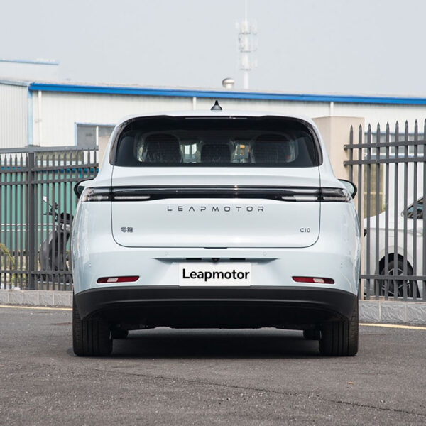 Leapmotor C10 2024 530 Smart Edition - Image 4