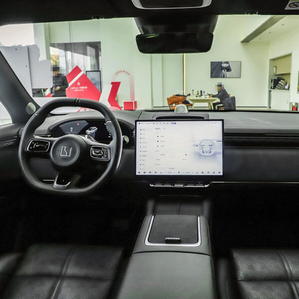 Zeekr 7X 2025 100kWh Long Range RWD Smart Driving - Image 5