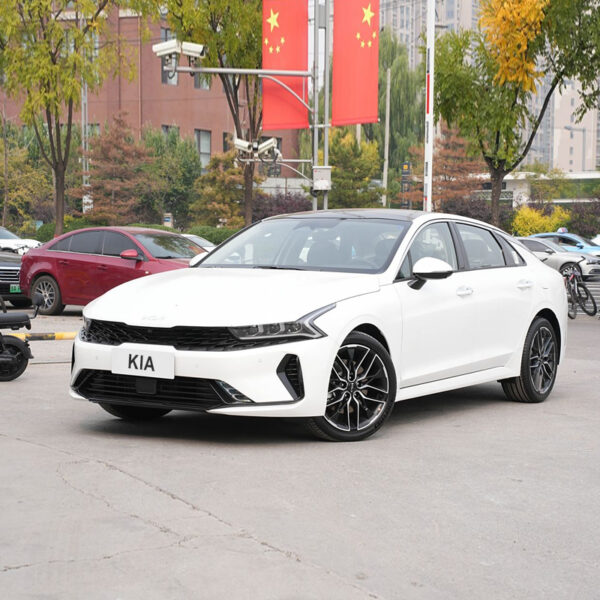 Kia K5 2025 Model 2.0T Flagship Edition - Image 3