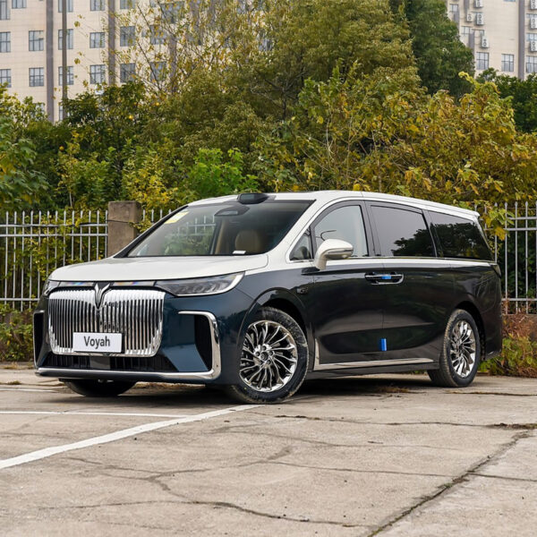 Voyah Dreamer 2025 EV 4WD flagship qiankun edition - Image 3