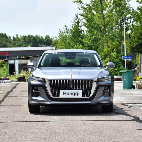 Hongqi H5 2024 2.0T automatic Zhilian Qichang version - Image 4