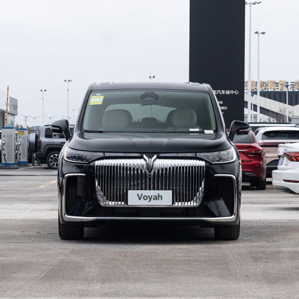 Voyah Dreamer 2025 PHEV 4WD excellent kunpeng edition - Image 4