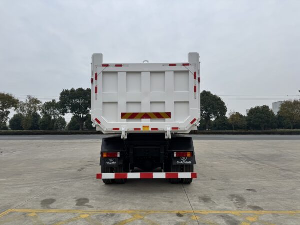 NEW GSQZ330 TYPE TRUCK CRANE - Image 4
