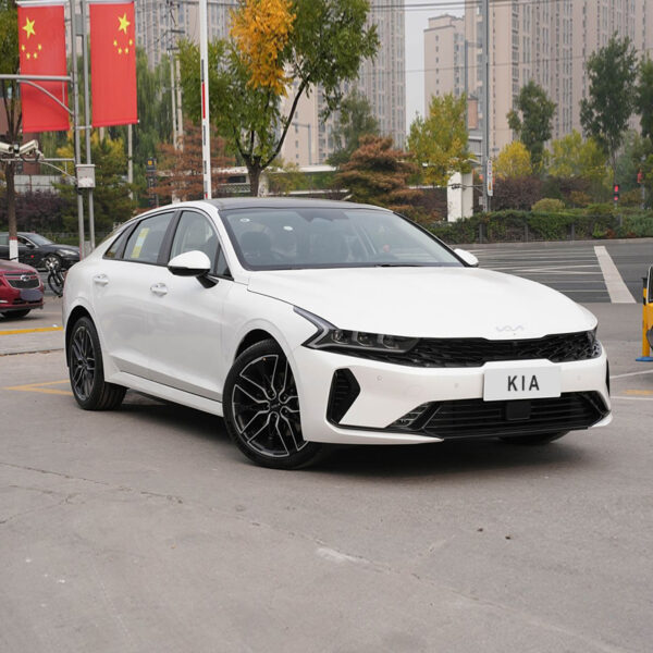 Kia K5 2025 Model 2.0T Flagship Edition - Image 5