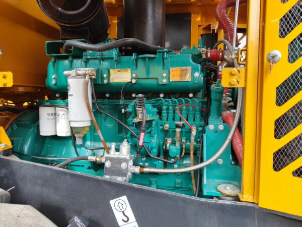 Refurbishment machine SDLG LG956L Excavator loader - Image 5