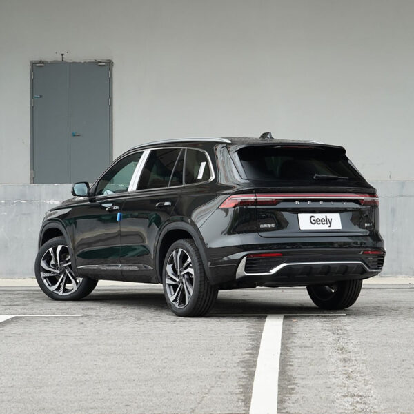 Geely xingyue L 2024 2.0TD high-power automatic two-drive skyrim - Image 7