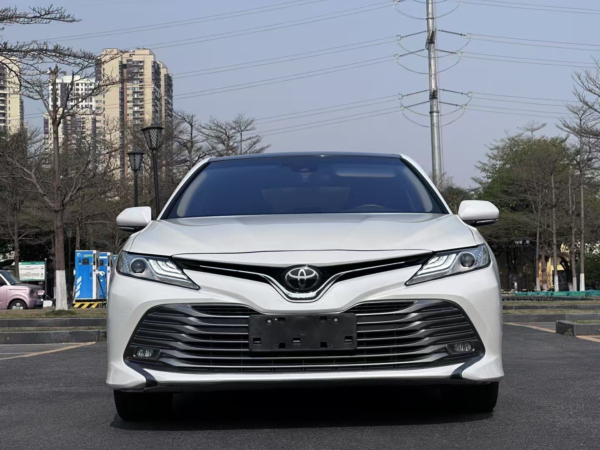 Used Toyota Camry 2.5G Luxury Edition 2018 model - Image 4