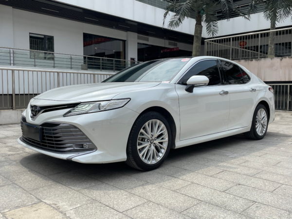 Used Toyota Camry 2019 Camry facelift 2.5G Luxury Edition - Image 3
