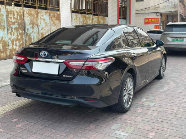 Used Toyota Camry 2018 Hybrid 2.5HG Luxury Edition - Image 5