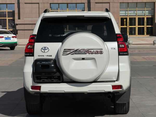 Used Toyota Prado 2018 Prado 3.5L Automatic VX NAVI Rear Mounted Spare Tire - Image 6