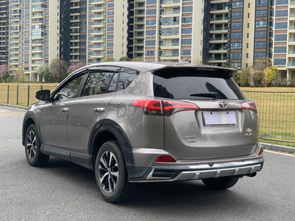 Used Toyota RAV4 2018 RAV4 2.0L CVT FWD Trend X Version - Image 6