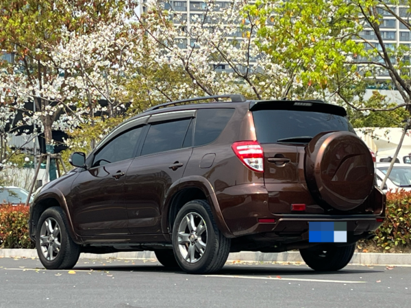 Used Toyota RAV4 2011 RAV4 2.0L Automatic Luxury Edition - Image 2
