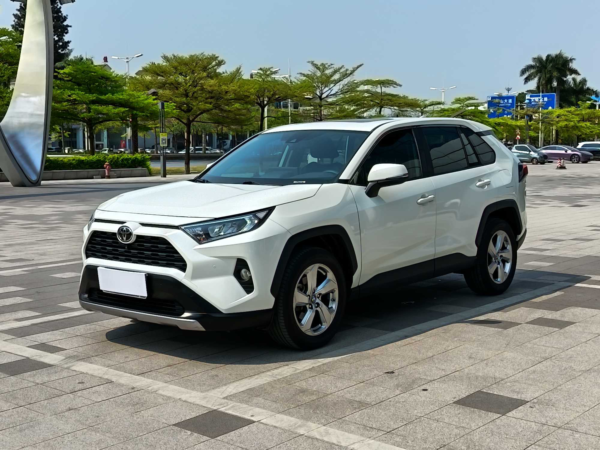 Used Toyota 2020 RAV4 Hybrid 2.0L CVT Four-Wheel Drive Wind Edition - Image 2