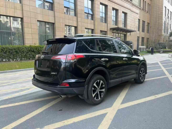 Used Toyota RAV4 2016 RAV4 2.0L CVT FWD Trend Version - Image 5