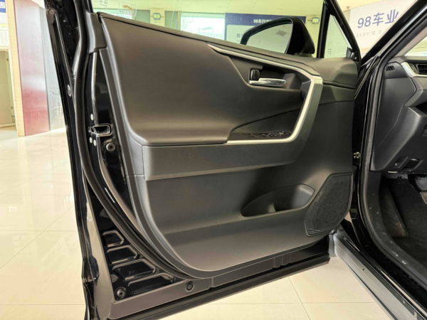 Used Toyota 2020 RAV4 Hybrid 2.5L CVT Four-wheel drive Elite PLUS version - Image 5