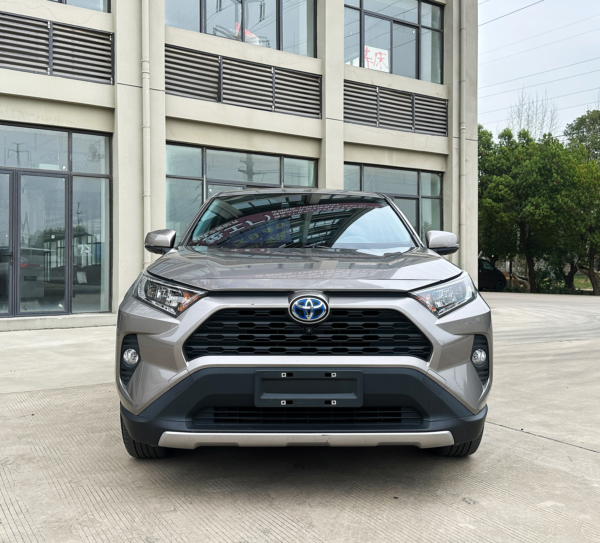 Used Toyota RAV4 2021 model RAV4 Refresh Hybrid 2.5L CVT 4WD Elite PLUS
