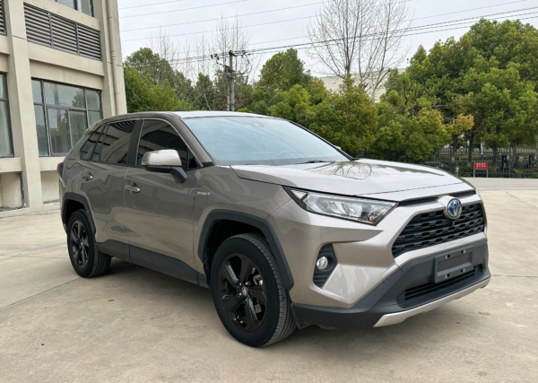 Used Toyota RAV4 2021 model RAV4 Refresh Hybrid 2.5L CVT 4WD Elite PLUS - Image 2