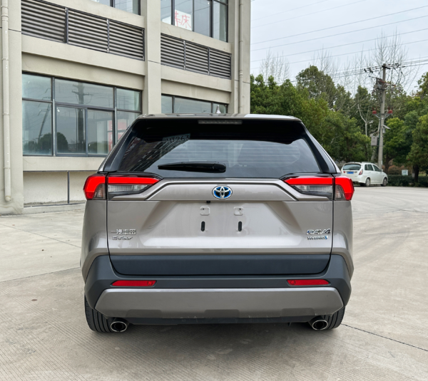 Used Toyota RAV4 2021 model RAV4 Refresh Hybrid 2.5L CVT 4WD Elite PLUS - Image 4