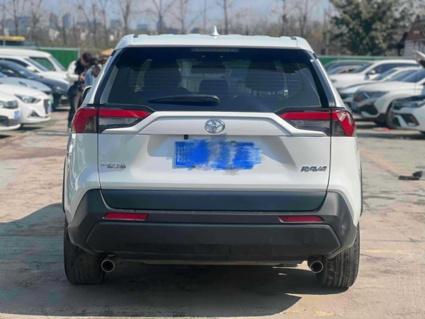 Used Toyota RAV4 2022 Urban Edition 2.0L CVT FWD - Image 5