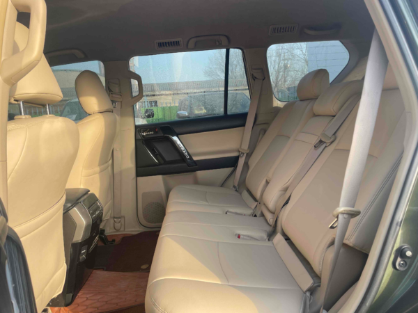 Used Toyota 2010 Prado (imported) 2.7L automatic luxury edition - Image 7
