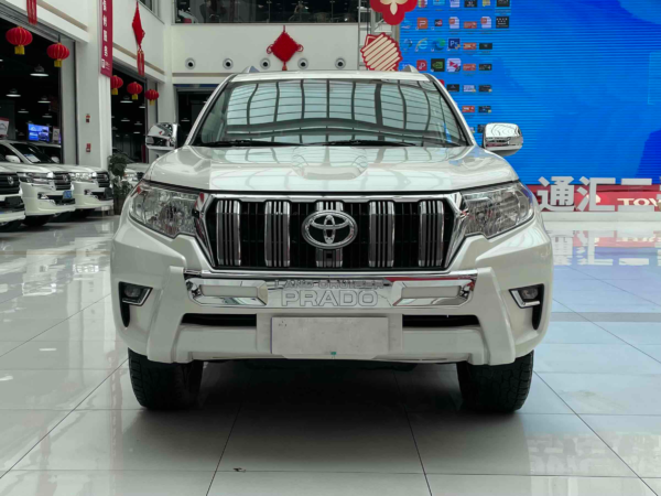 Used Toyota 2018 Prado 2.7L TX-L Kuwait Edition (Middle East) - Image 3