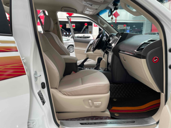 Used Toyota 2018 Prado 2.7L TX-L Kuwait Edition (Middle East) - Image 6