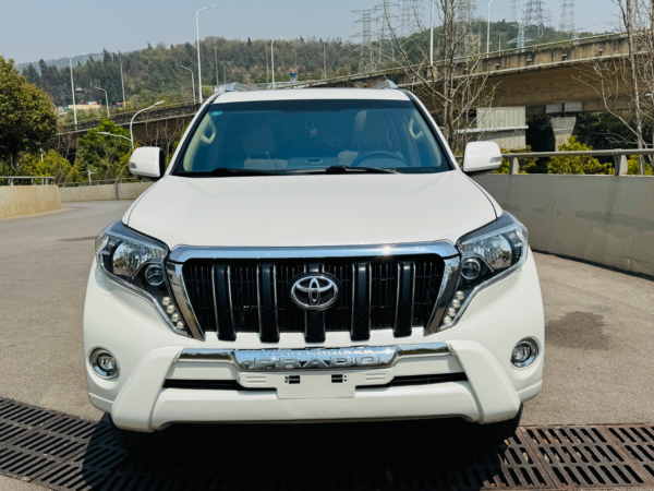Used Toyota 2016 Prado (parallel import) 3000 Middle East version