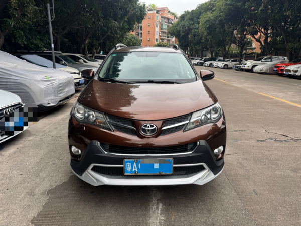 Used Toyota 2013 RAV4 2.5L Automatic Four-Wheel Drive Luxury Edition - Image 2