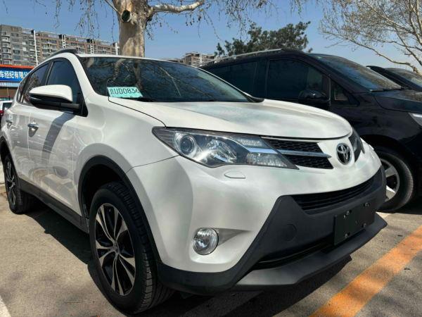Used Toyota RAV4 2015 RAV4 2.5L Automatic Four-Wheel Drive Elite Edition - Image 2