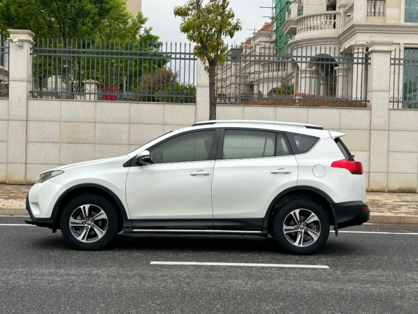 Used Toyota 2015 RAV4 2.0L CVT FWD Windom Edition - Image 4
