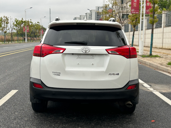 Used Toyota 2015 RAV4 2.0L CVT FWD Windom Edition - Image 5