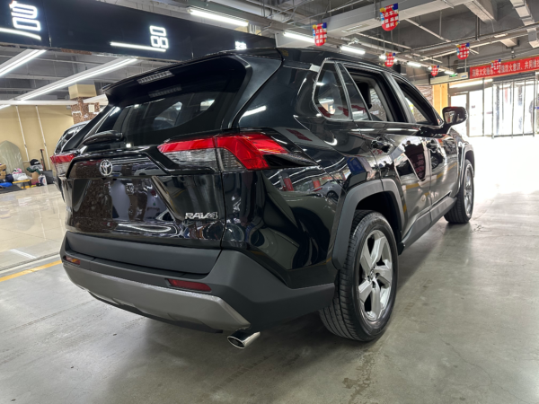 Used Toyota RAV4 2021 2.0L Cvt FWD Wind - Image 5