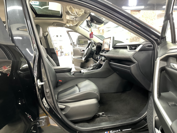 Used Toyota RAV4 2021 2.0L Cvt FWD Wind - Image 6
