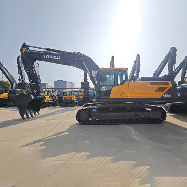 brand new Hyundai 340HD excavator - Image 2