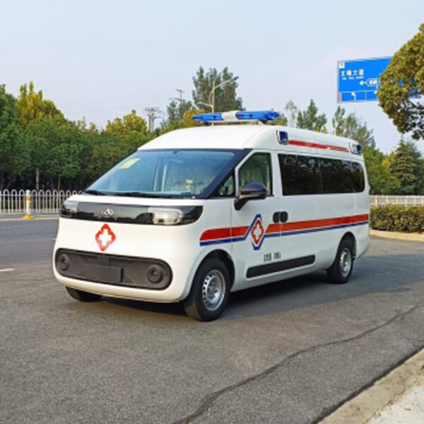 MAXUS Dana V1 Long Axle High Roof New Energy Ambulance-EHY5030XJHBEVSQT - Image 5