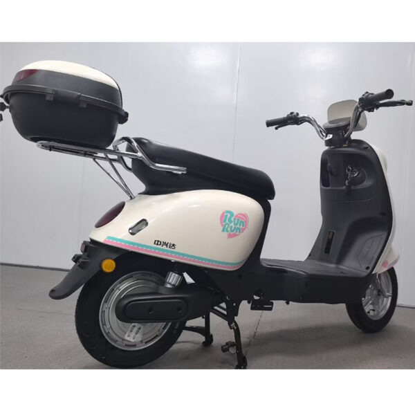 DB026   U8 electric powered vehicle - Image 6