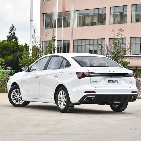 ROEWE i5 2023 1.5L CVT Luxury Edition - Image 7